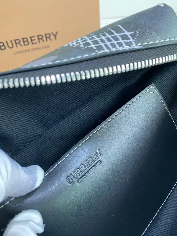 Cheap BURBERRY Bum Bag 0125