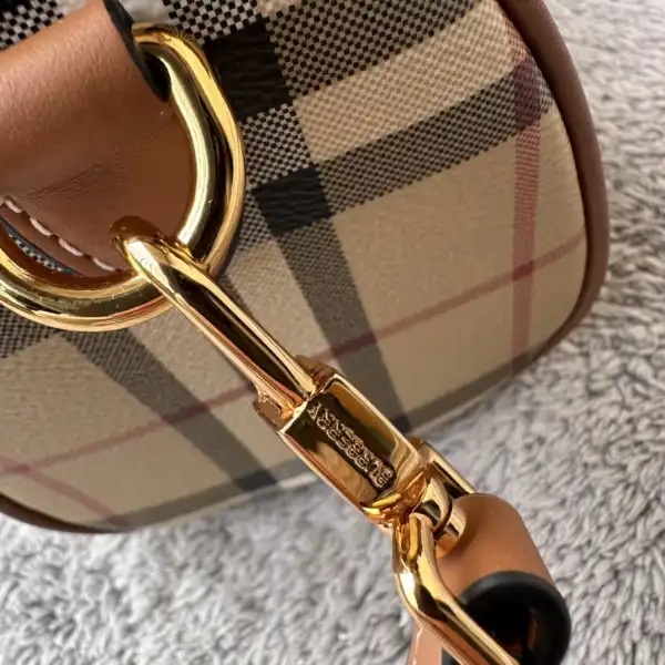 Cheap BURBERRY Mini Check Bowling Bag-18.5*11*12CM 0122