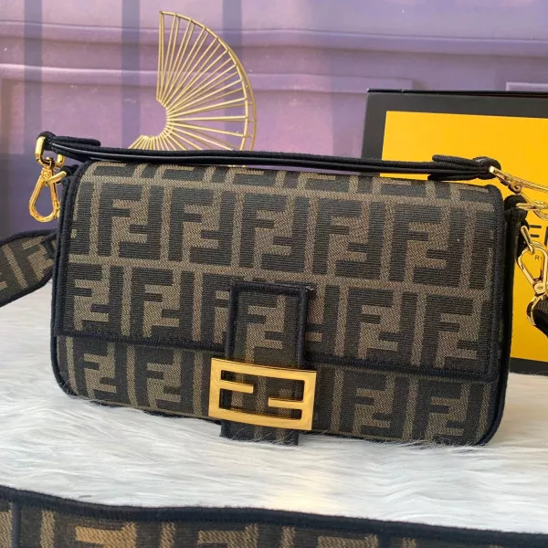 Affordable FENDI BAGUETTE -27-15-6cm 0119