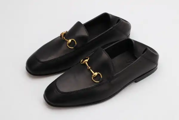 Affordable GUCCI Horsebit leather loafer 0125