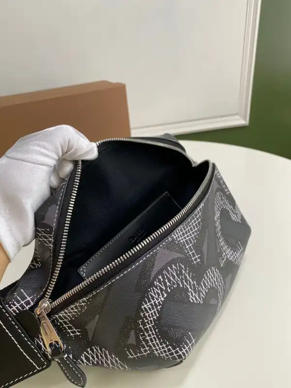 Cheap BURBERRY Bum Bag 0125