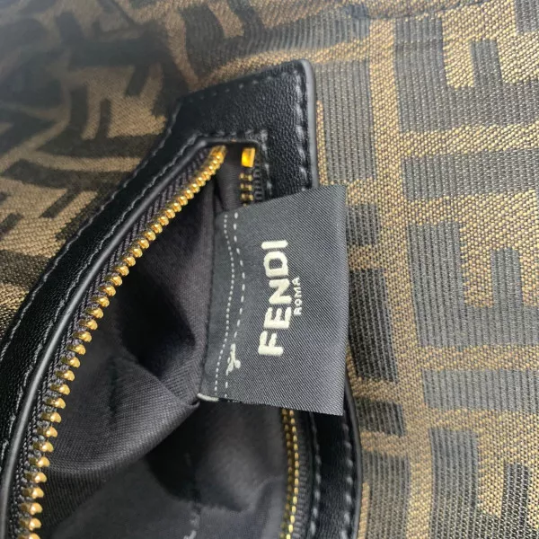 Affordable FENDI BAGUETTE -27-15-6cm 0119