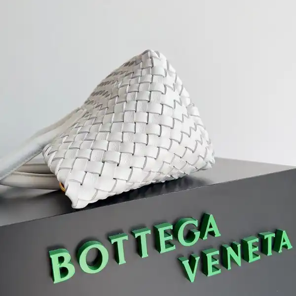 Cheap BOTTEGA VENETA MINI CABAT 0130