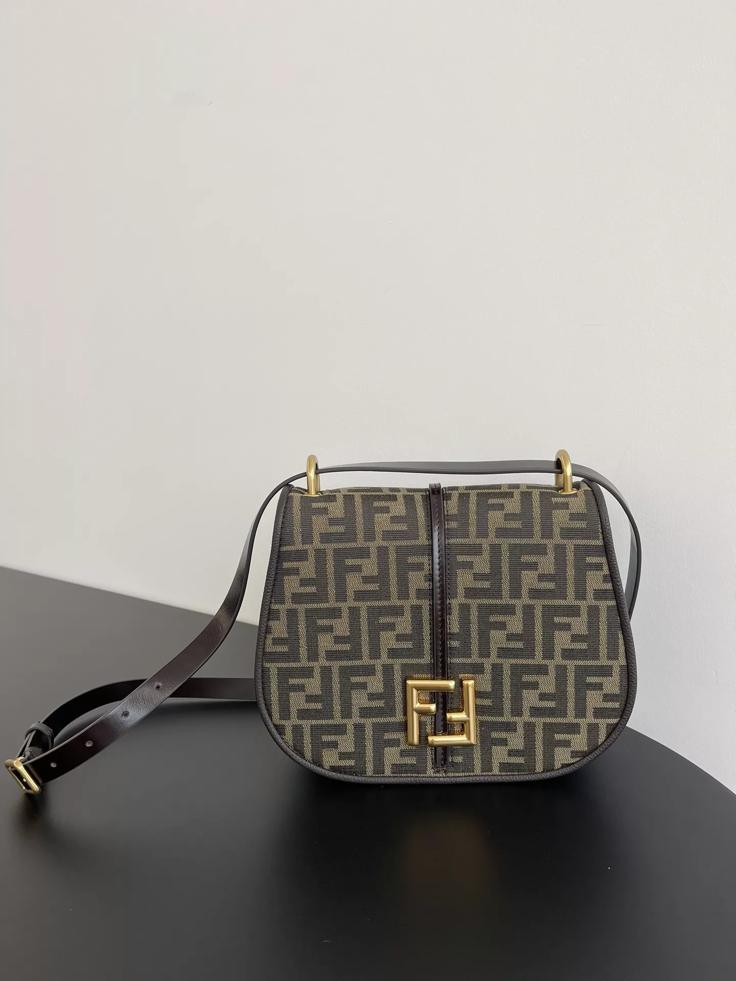 Cheap Fendi C'mon -25*7*20CM 0119