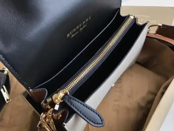 Cheap Burberry The Buckle 0122