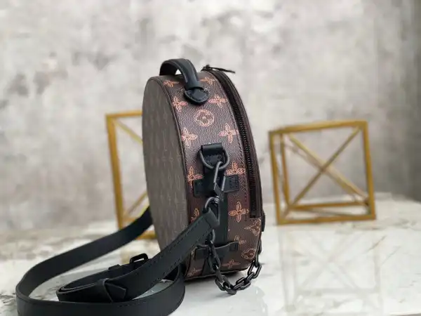 Affordable LOUIS VUITTON WHEEL BOX 0125