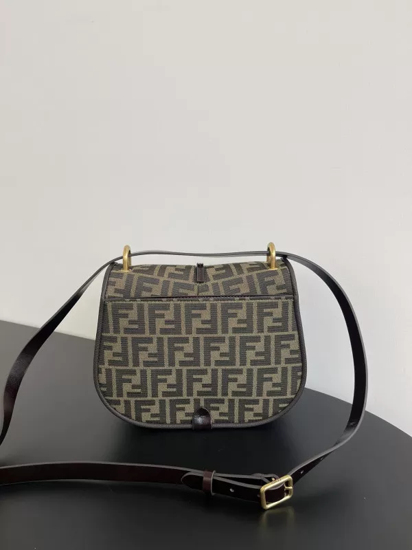 Cheap Fendi C'mon -25*7*20CM 0119