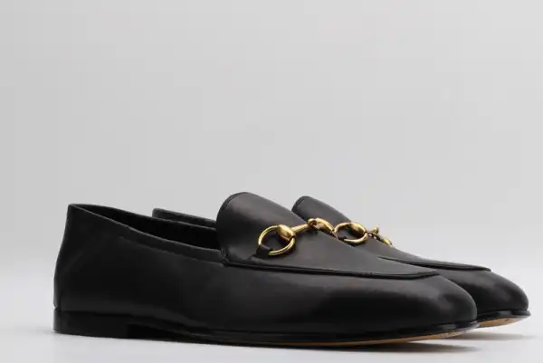 Affordable GUCCI Horsebit leather loafer 0125