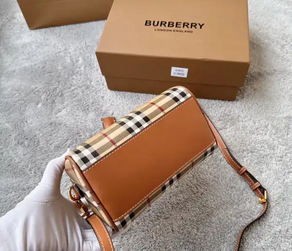 Cheap BURBERRY Mini Check Bowling Bag-18.5*11*12CM 0122