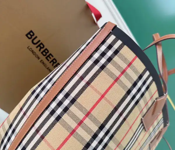 Cheap BURBERRY Medium London Tote-51.3*18.5*29CM 0122