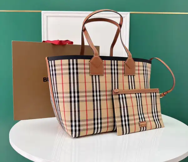 Cheap BURBERRY Medium London Tote-51.3*18.5*29CM 0122