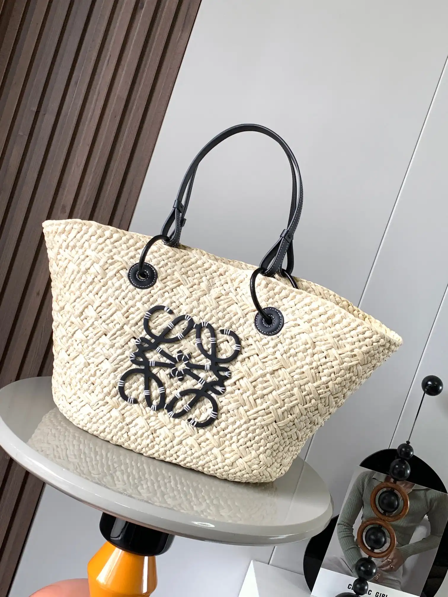 Affordable Lowee Medium Anagram Basket bag 0126