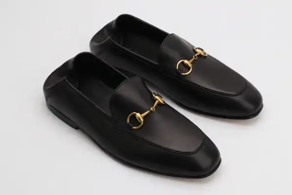 Affordable GUCCI Horsebit leather loafer 0125