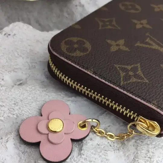 Affordable Louis Vuitton Wallet 0213