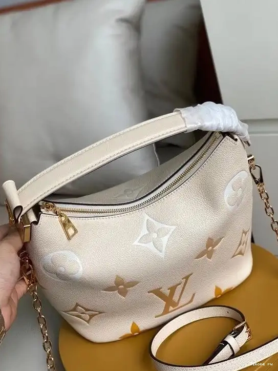 Affordable VUITTON MARSHMALLOW LOUIS 0219