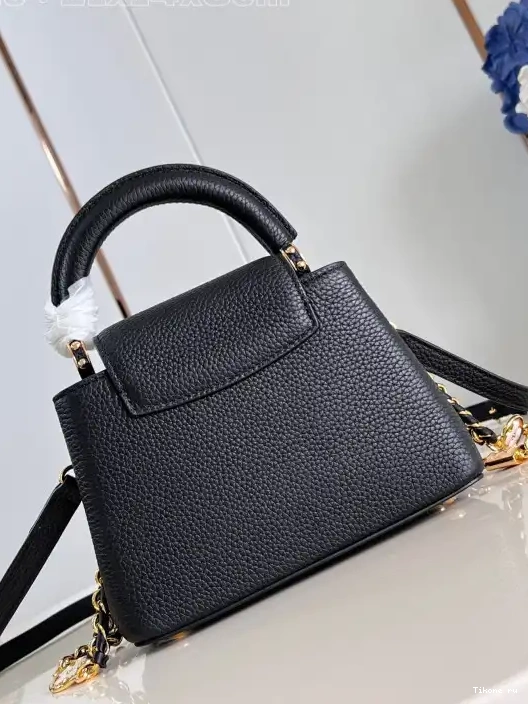 Affordable CAPUCINES MINI-21*14*8CM LOUIS VUITTON 0222