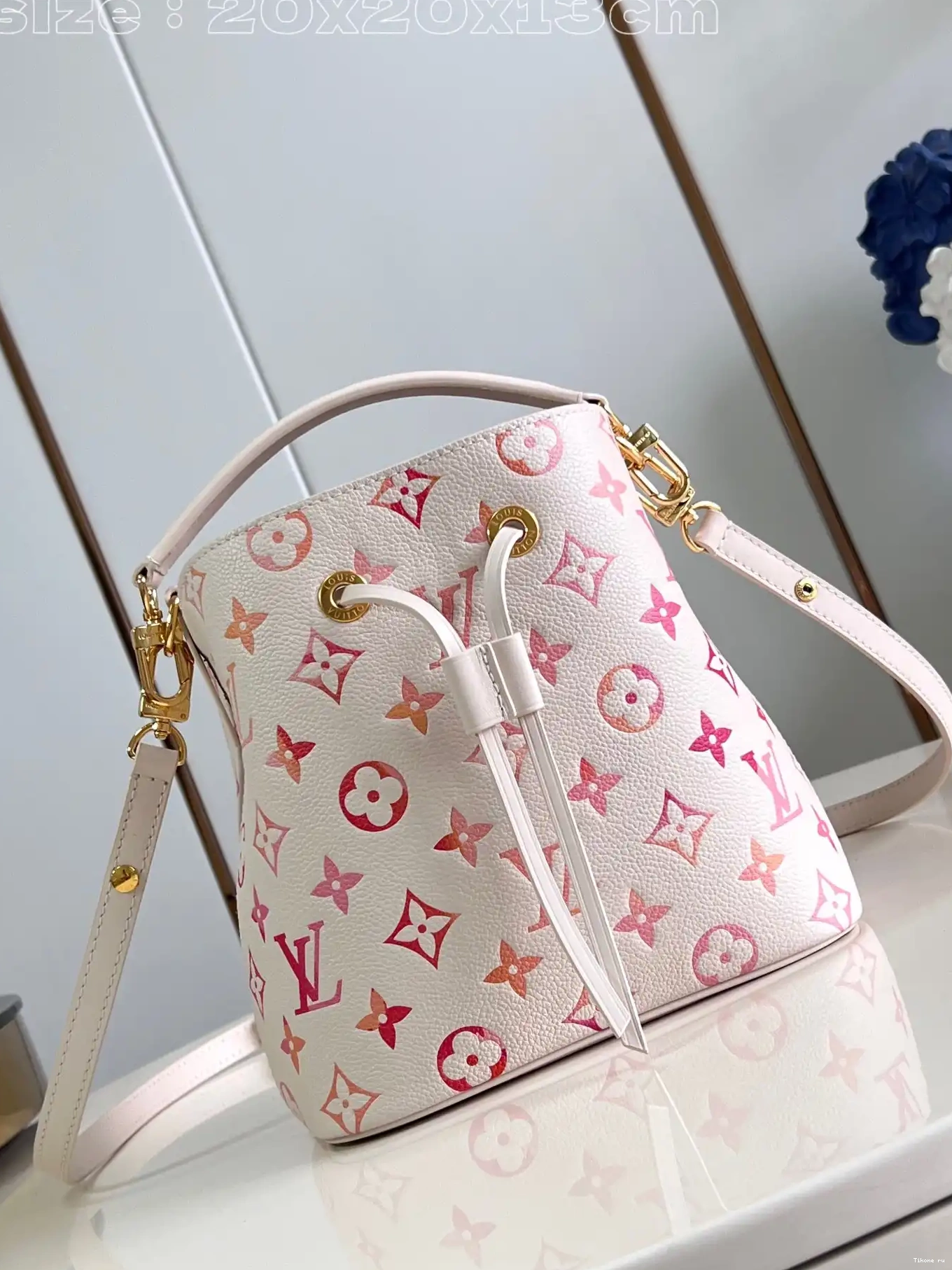 Cheap VUITTON LOUIS NÉONOÉ BB-20*20*13cm 0210