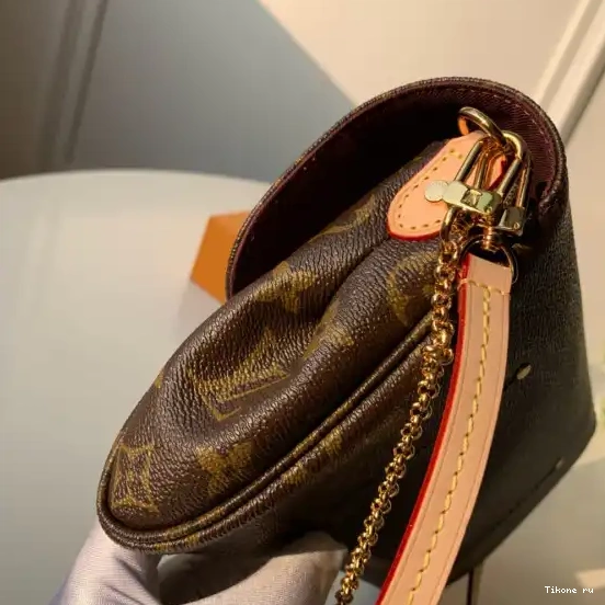 Cheap Favorite Vuitton Louis PM 0222