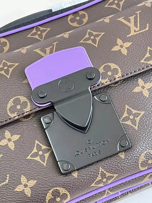 Cheap LOUIS VUITTON S LOCK MESSENGER 0205