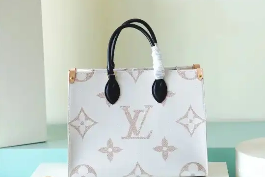 Cheap LOUIS VUITTON MM ONTHEGO 0213