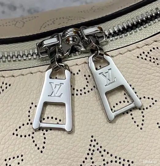 Affordable VUITTON LOUIS KNOT WHY PM 0224