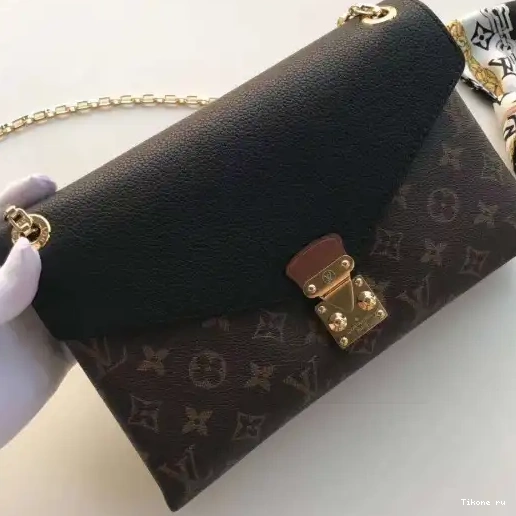 Affordable CHAIN Vuitton Louis PALLAS 0207