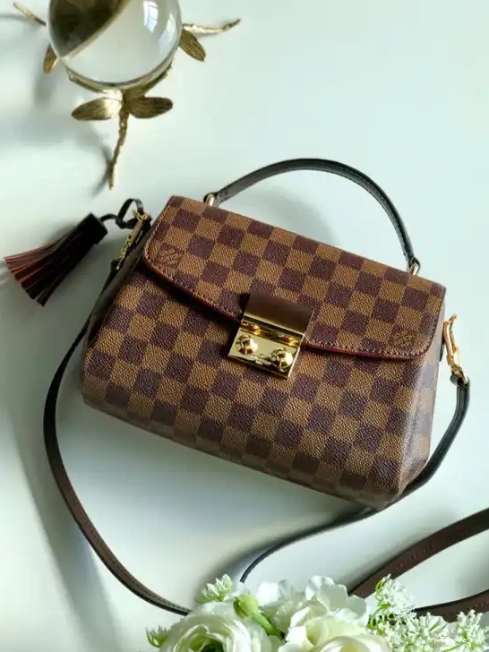 Affordable Vuitton Louis CROISETTE 0222