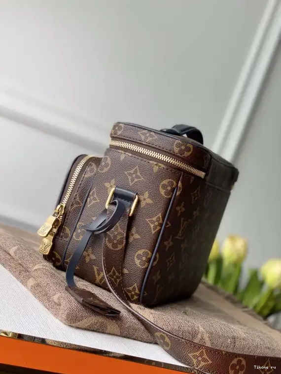 Affordable TOILETRY LOUIS BAG VUITTON 0222