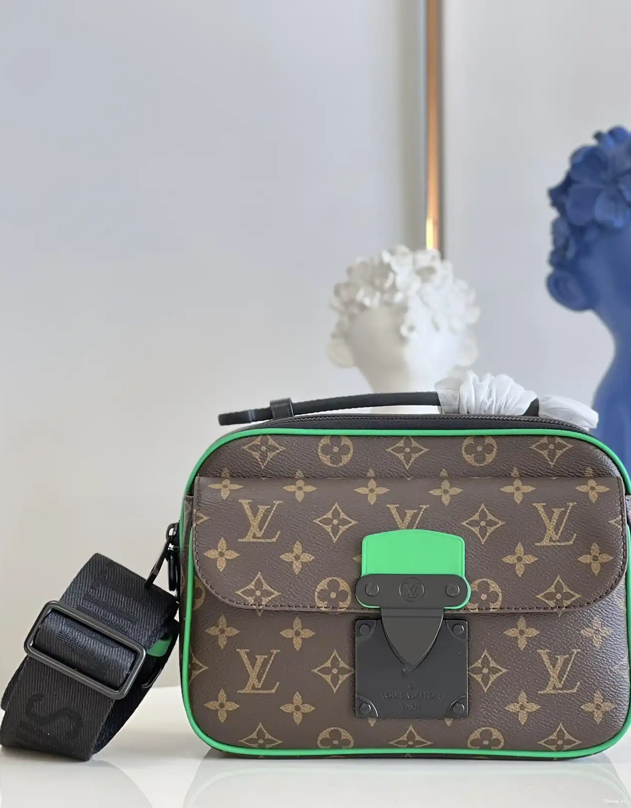 Affordable LOUIS LOCK VUITTON S MESSENGER 0218