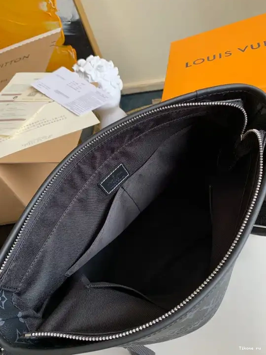 Affordable VUITTON MESSENGER LOUIS BAG 0222