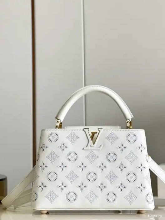 Affordable LOUIS BB VUITTON CAPUCINES 0223