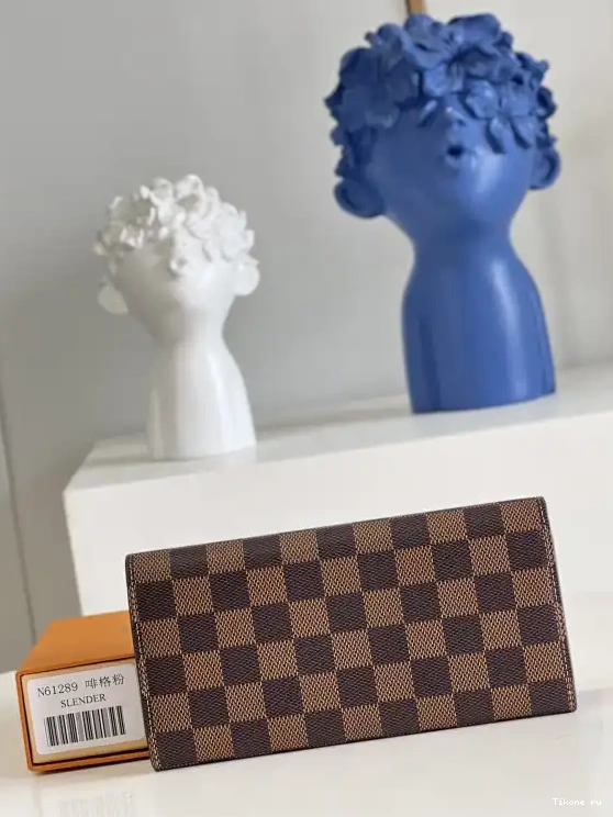 Affordable LOUIS VUITTON EMILIE wallet 0219