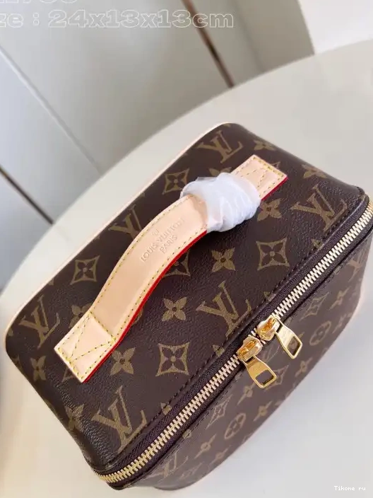 Affordable TOILETRY BAG-24*13*13CM LOUIS VUITTON 0222