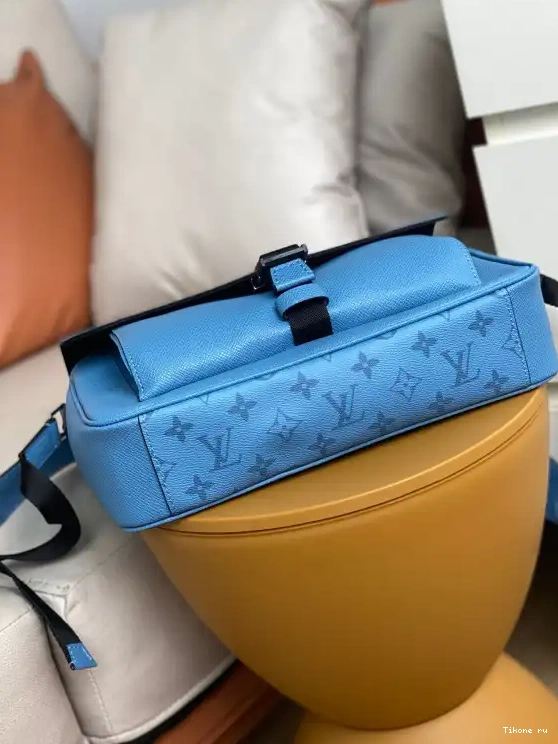 Affordable MESSENGER VUITTON NEW LOUIS 0212