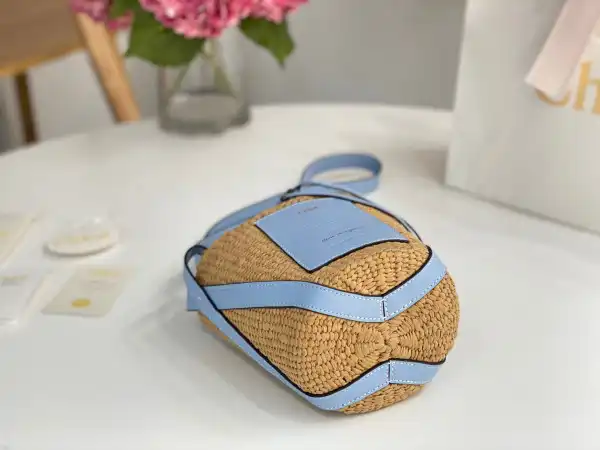 Cheap CHLOÉ small basket 0201