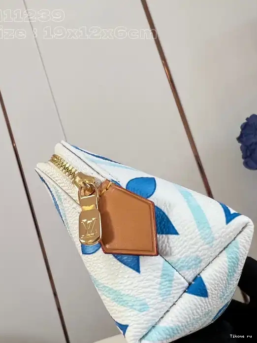 Affordable PM Cosmétique Vuitton Pochette Louis 0219