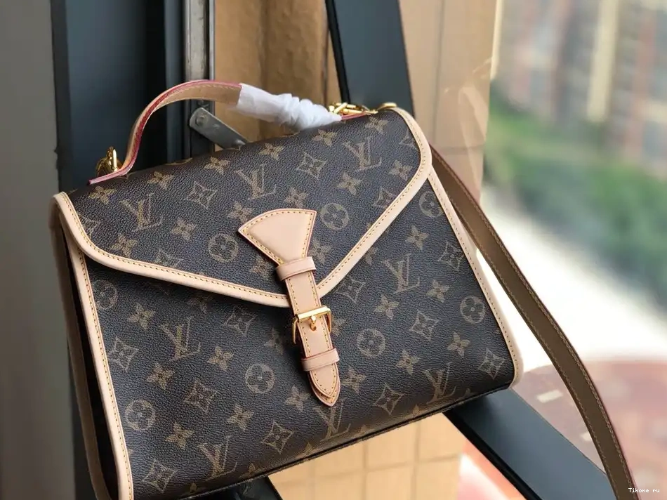 Affordable Vuitton Messenger Louis 0217