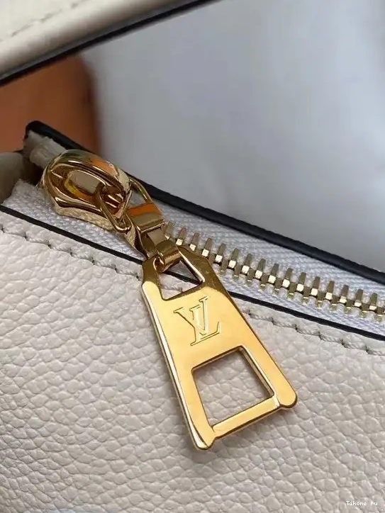 Affordable VUITTON MARSHMALLOW LOUIS 0219