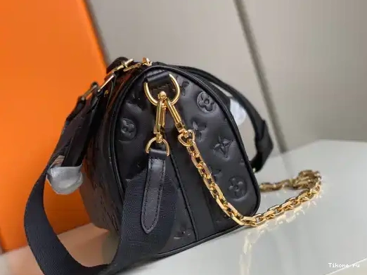 Affordable VUITTON LOUIS SPEEDY BANDOULIÈRE 22 0215