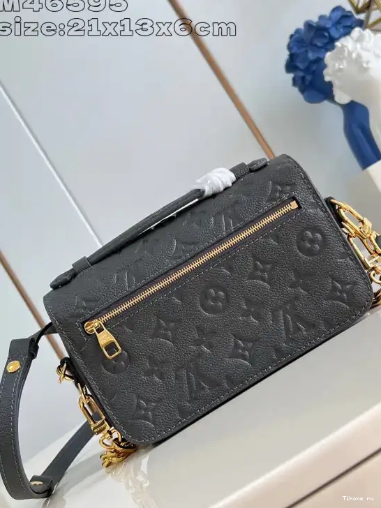 Affordable VUITTON METIS LOUIS EAST WEST POCHETTE 0217