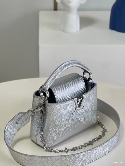 Cheap MINI LOUIS VUITTON CAPUCINES 0222