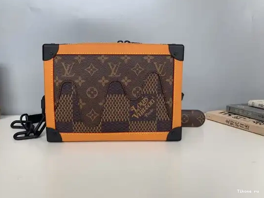 Affordable VUITTON TRUNK SOFT LOUIS 0217