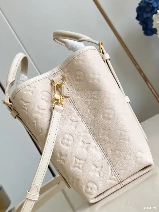 Cheap Tote PM-31*21.5*13CM VUITTON LOUIS Babylone 0219