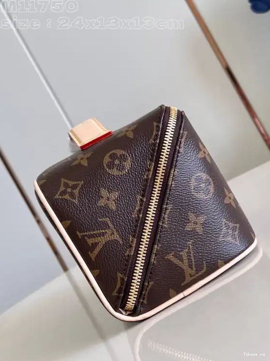 Affordable TOILETRY BAG-24*13*13CM LOUIS VUITTON 0222