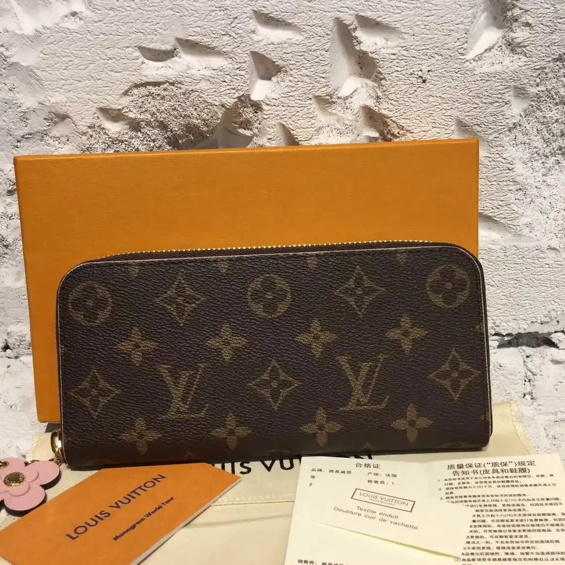 Affordable Louis Vuitton Wallet 0213