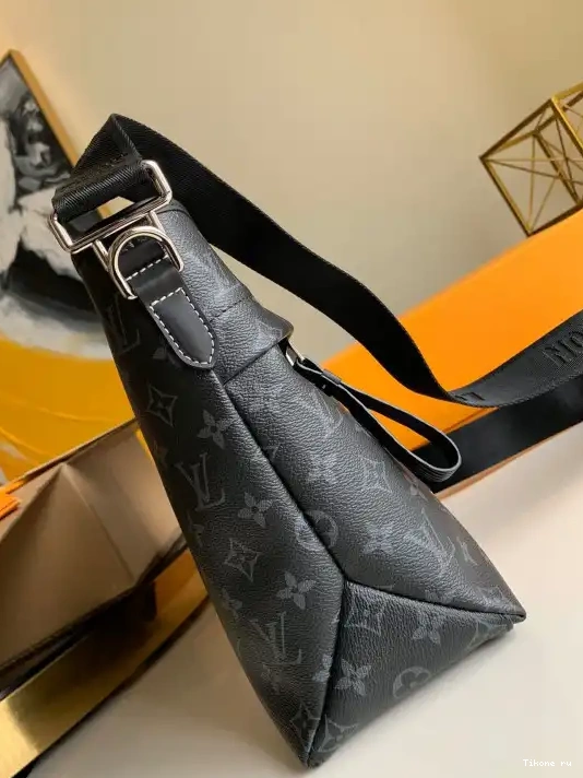 Affordable VUITTON MESSENGER LOUIS BAG 0222