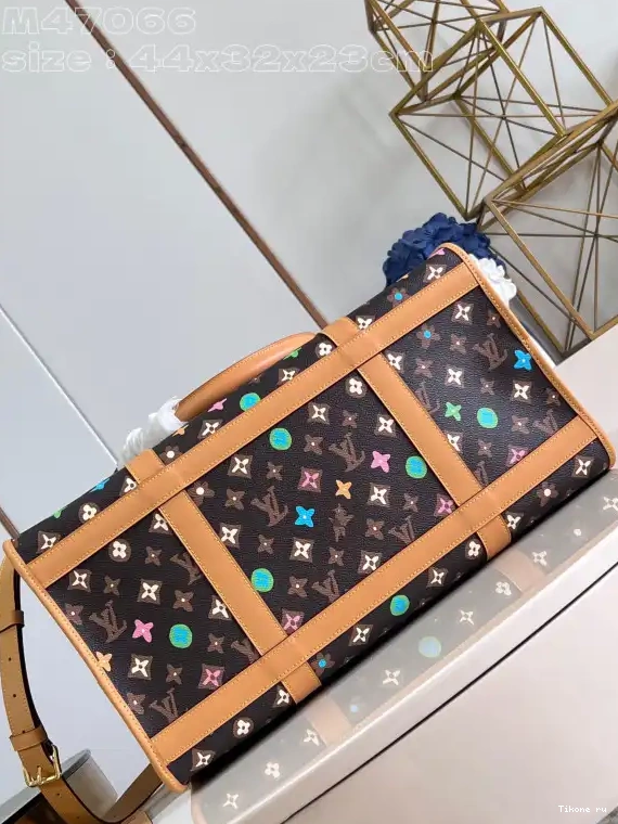 Cheap Dog VUITTON LOUIS Bag-44*32*23CM 0225